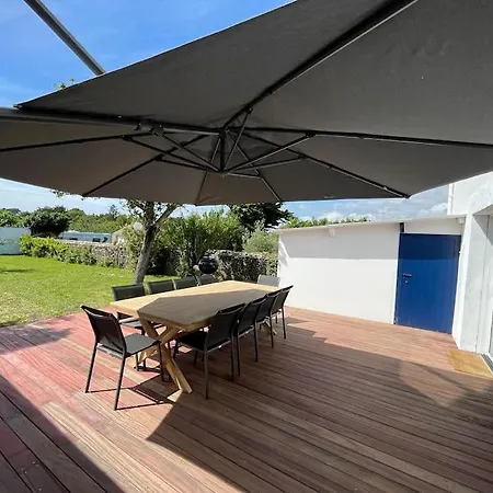 Holiday home Grande Maison Familiale,