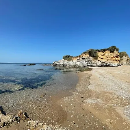 Holiday home Grande Maison Familiale, Penestin